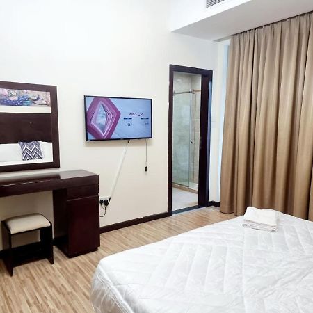 10Th Floor Aspire Tower Paradise Manama Extérieur photo
