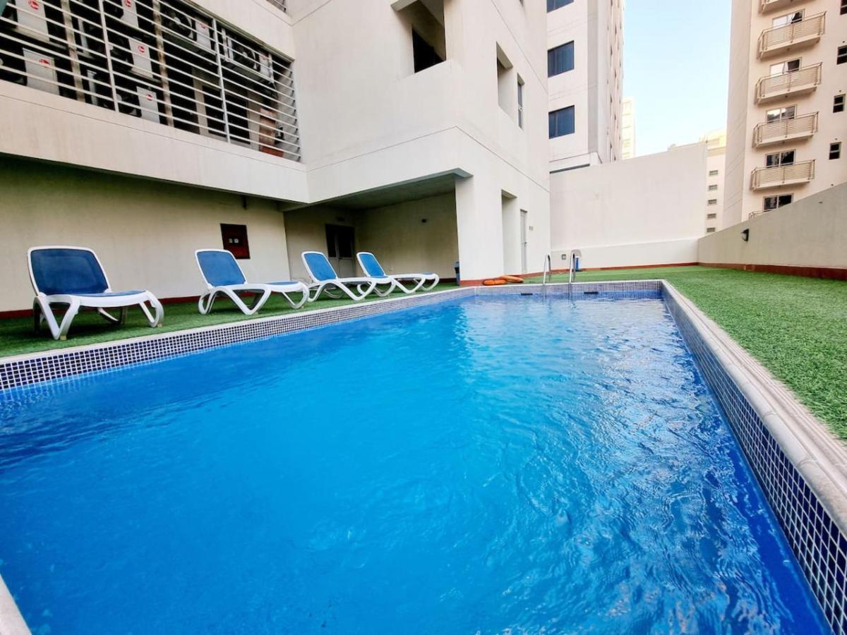 10Th Floor Aspire Tower Paradise Manama Extérieur photo