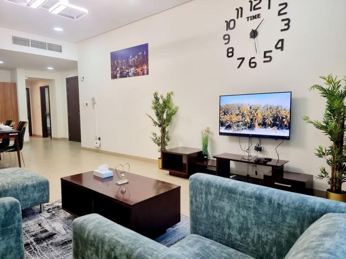 10Th Floor Aspire Tower Paradise Manama Extérieur photo